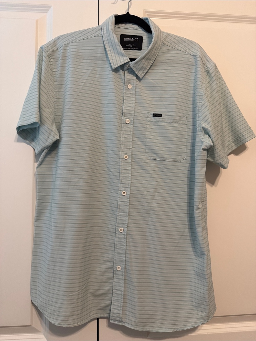 O'Neill Men’s Light Blue Striped Short Sleeve Button-Down Shirt